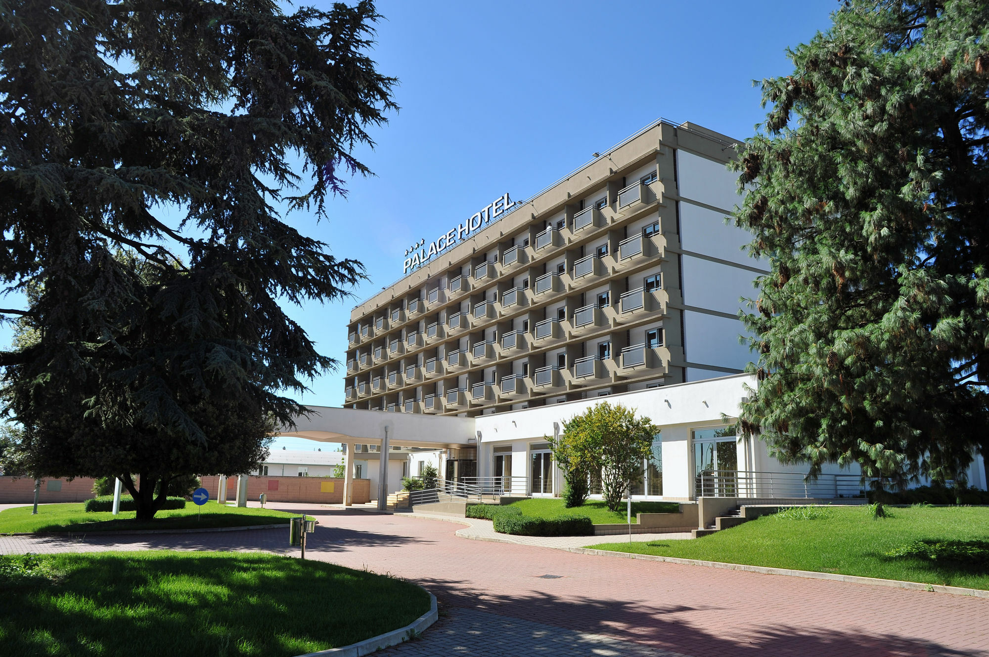 Palace Hotel Zingonia Verdellino Exterior photo